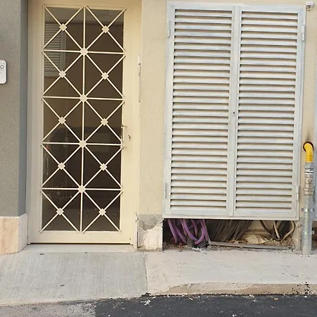 Casa Aurora * Terrasini